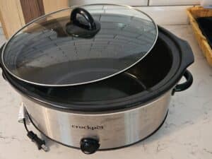 Crock-Pot-qt-Manual-Slow-Cooker-1
