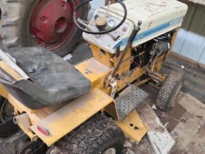 Cub-Cadet-Hydrostatic-Garden-Tractor