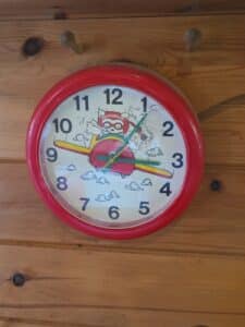 Dayton-Hudson-Santabear-Clock