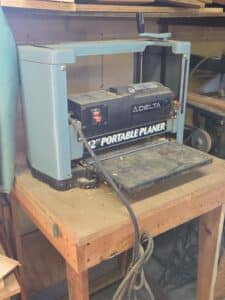 Delta-Inch-Portable-Planer-second-image