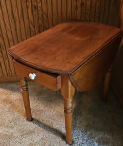 Drop-Leaf-Side-Table-with-Drawer