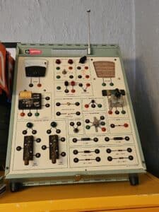 Electronics-Experimenter-Kit