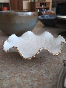 Embossed-Fruit-Milk-Glass-Dish-second-image
