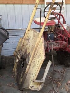 Farmall-Cub-Tractor-Implements-third-image