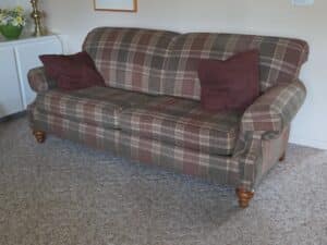 Flexsteel-Plaid-Sofa