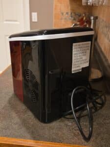 Frigidaire-Red-Ice-Maker-third-image