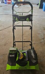Greenworks-V-inch-Electric-Snow-Blower-1