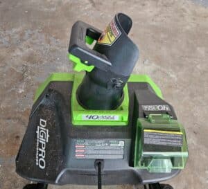Greenworks-V-inch-Electric-Snow-Blower-third-image-1