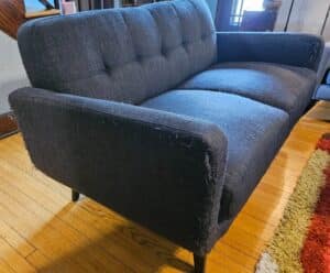 Hadley-Tufted-Sofa-third-image