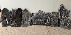 Halloween-foam-tombstone-set