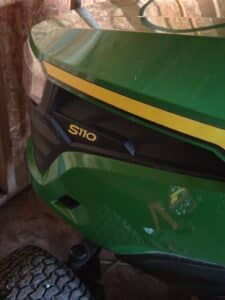 John-Deere-S-Tractor-third-image
