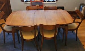 Kipp-Stewart-Drexel-Dining-Set