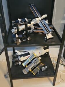 LEGO-Space-Shuttle-Discovery-and-ISS-Models