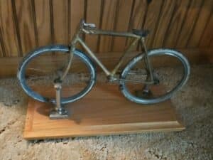 Metal-Bicycle-Sculpture