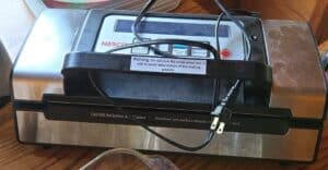 Nesco-VS-Deluxe-Vacuum-Sealer