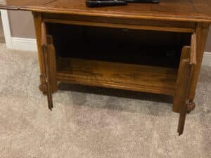Oak-Drop-Leaf-Coffee-Table-third-image