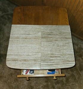 Oak-End-Table-with-Drawer-second-image