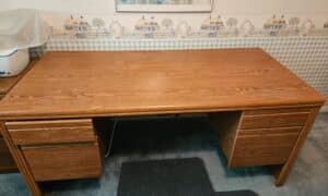 Oak-Executive-Desk