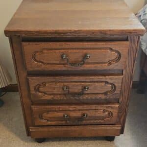 Oak-Nightstand-with-Carved-Drawer-Fronts