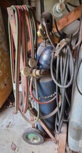 Oxy-Acetylene-Welding-Cart-with-Tanks-and-Hoses