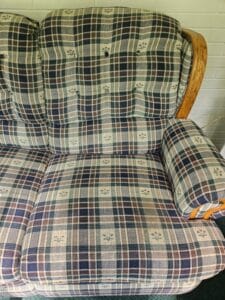 Plaid-Sofa-third-image