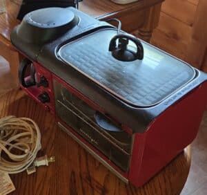 Retro-in-Breakfast-Station-second-image