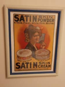 Satin-Skin-Powder-Cream-Advertisement