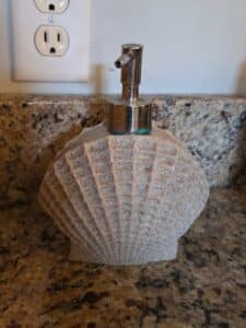 Seashell-Soap-Dispenser
