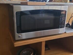 Stainless-Steel-Countertop-Microwave