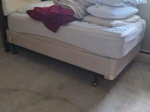 Twin-Spindle-Bed-Set