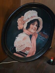 Vintage-Coca-Cola-Betty-Girl-Tray