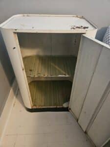 Vintage-Metal-Utility-Cabinet-second-image