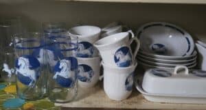 Vintage-Tienshan-Unicorn-Dinnerware-Set-second-image