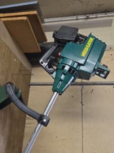 Weed-Eater-String-Trimmer-second-image