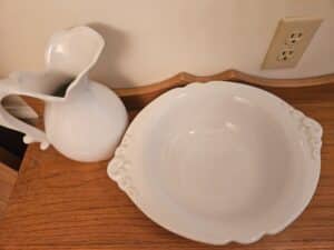 White-Ceramic-Pitcher-and-Bowl-Set-second-image