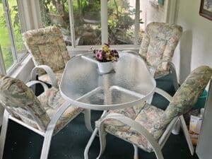 White-Metal-Floral-Patio-Set