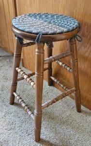 Wooden-Bar-Stool