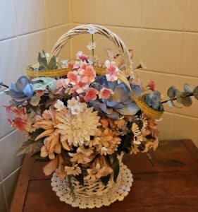 Woven-Basket-Floral-Arrangement