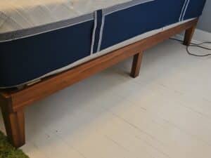 Zinus-Wood-Platform-Bed-Frame