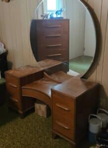 Art-Deco-Waterfall-Vanity