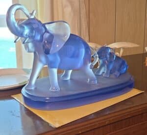 Blue-Blown-Glass-Elephant-Figurine