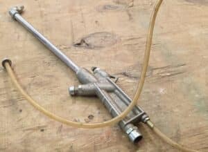 Engine-Cleaning-Gun