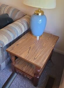 Ethan-Allen-Oak-End-Table-second-image