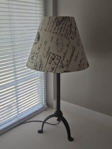 French-Script-Print-Table-Lamp