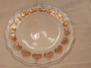 Glass-Heart-Candy-Dish