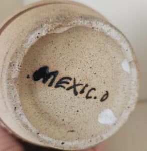 Hand-painted-Tonala-Mexican-pottery-vase-second-image