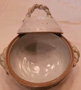 Handcrafted-Stoneware-Lidded-Sugar-Bowl-second-image