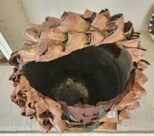 Handmade-Decorative-Clay-Basket-second-image