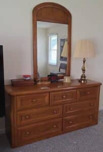 Oak-Dresser-with-Mirror