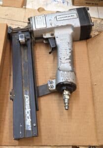 Paslode-Series-Pneumatic-Nailer-second-image